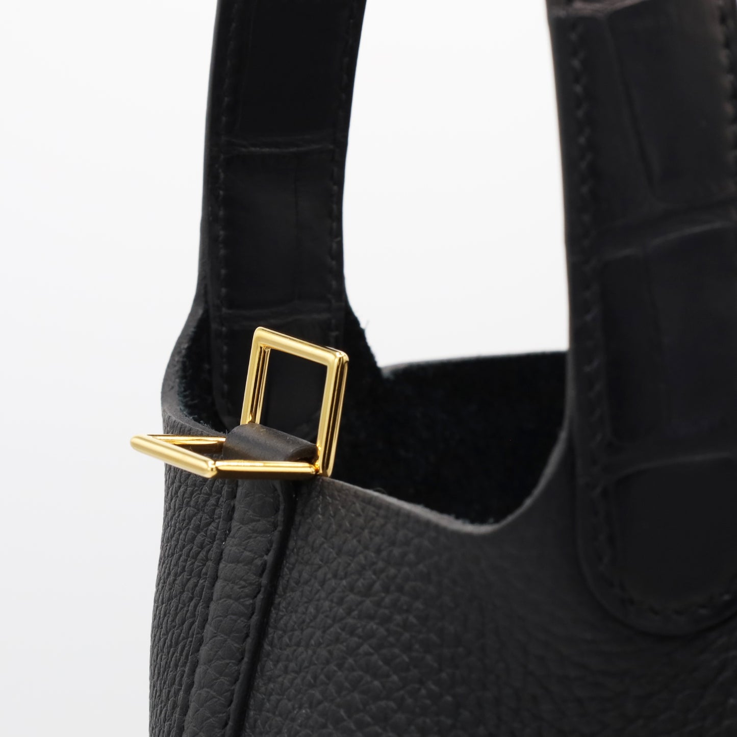 Picotin Lock PM Touch Torillon Clemence Alligator Black GP W Engraved