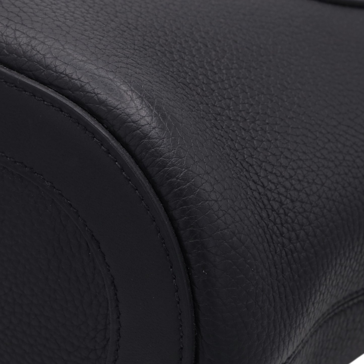 In the Loop 18 Torillon Clemence Black SS B engraved