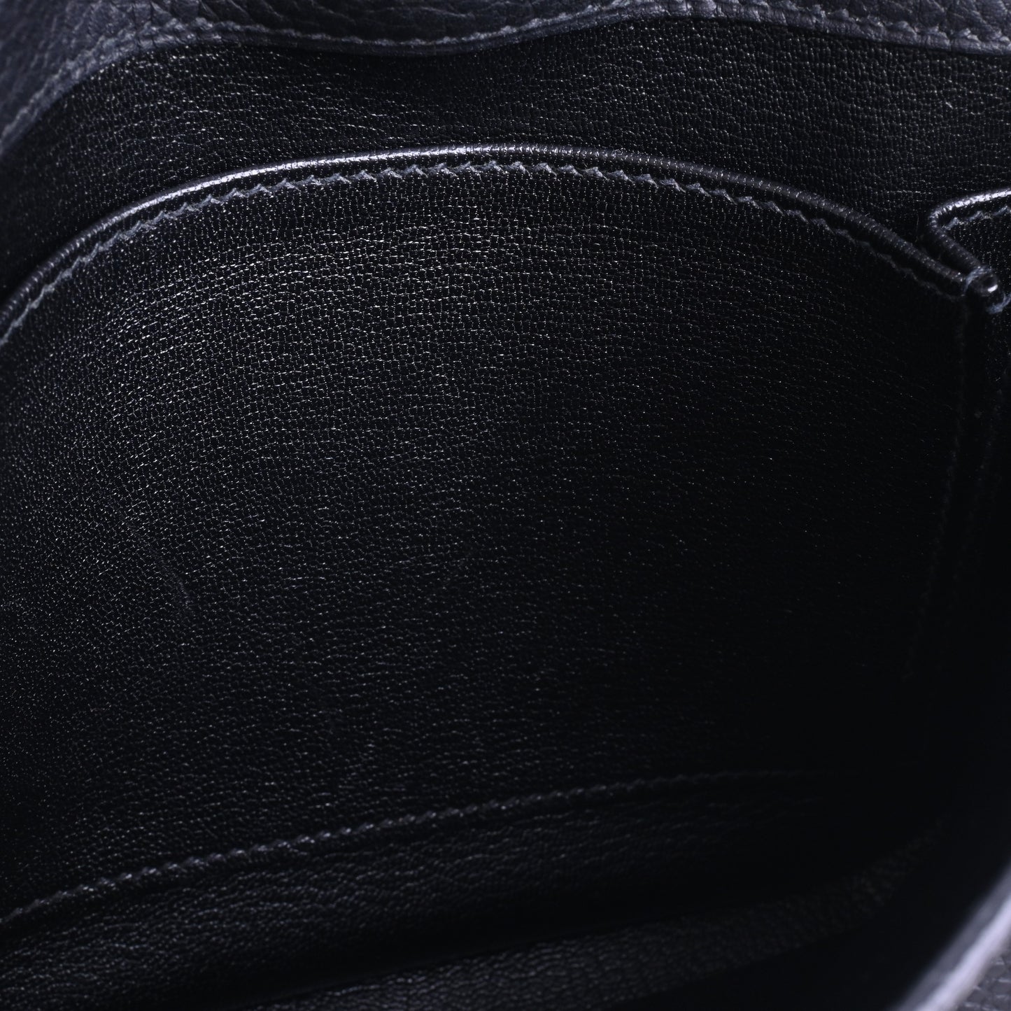 HERMES ポシェットスティーブ トリヨンクレマンス 黒 SS □N刻印