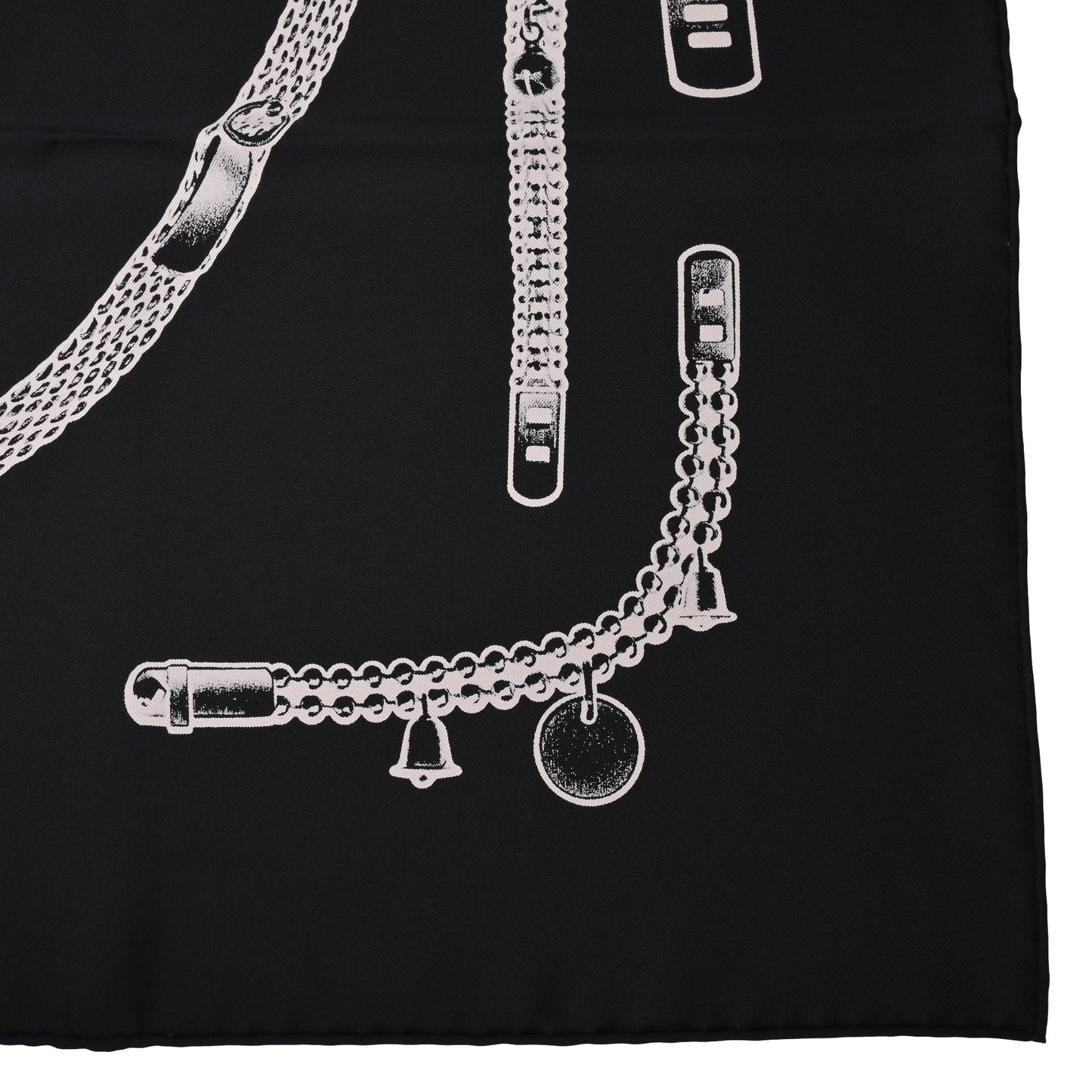 HERMES カレ90 トレゾール・ドゥ・メドール シルク 黒