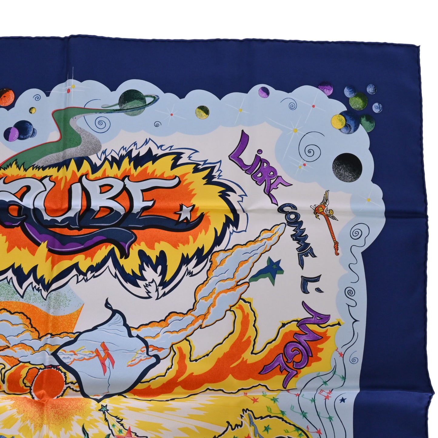 HERMES カレ90 THE ALFEE AUBE LIBRE COMME L`ANGE シルク マルチカラー