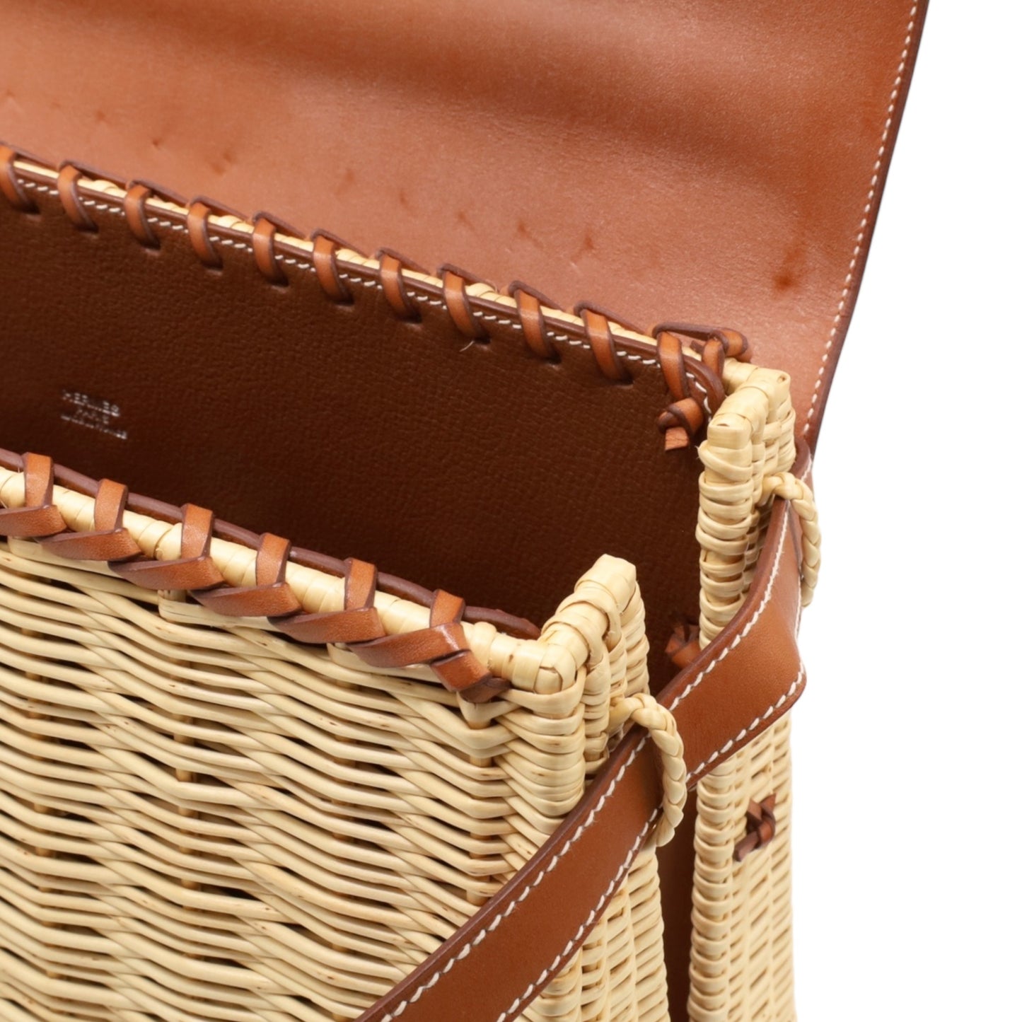 Kelly 35 Picnic Rattan Vauberia Natural Forbe SS □O engraved