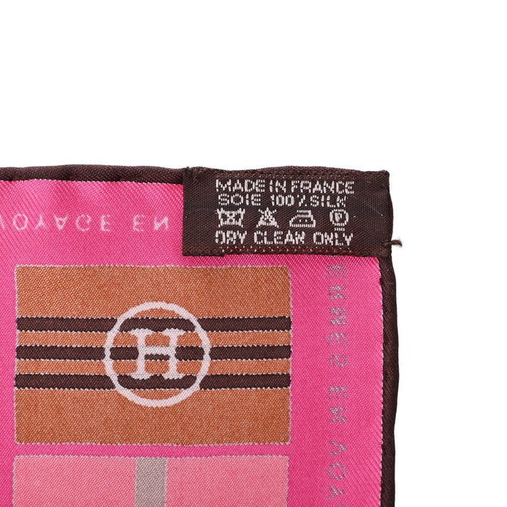 カレ90 HERMES EN VOYAGE シルク 国旗柄 ピンク