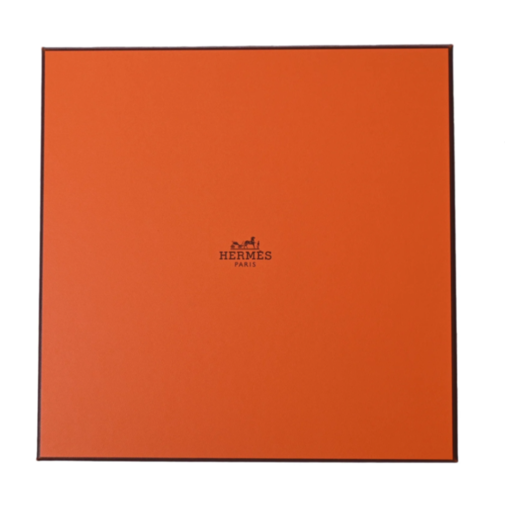 カレ90 水晶の谷の風景 シルク ピンク