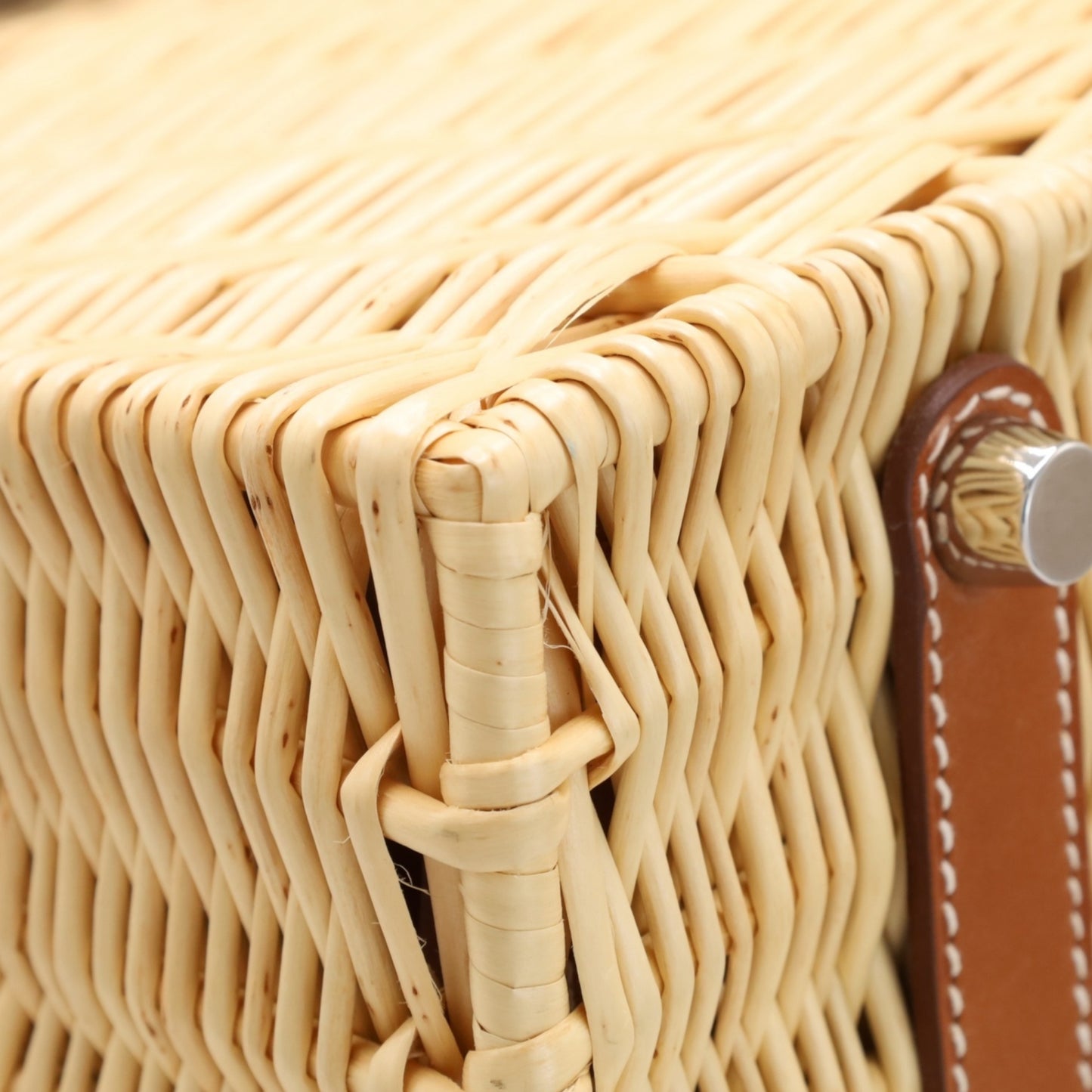Kelly 35 Picnic Rattan Vauberia Natural Forbe SS □O engraved