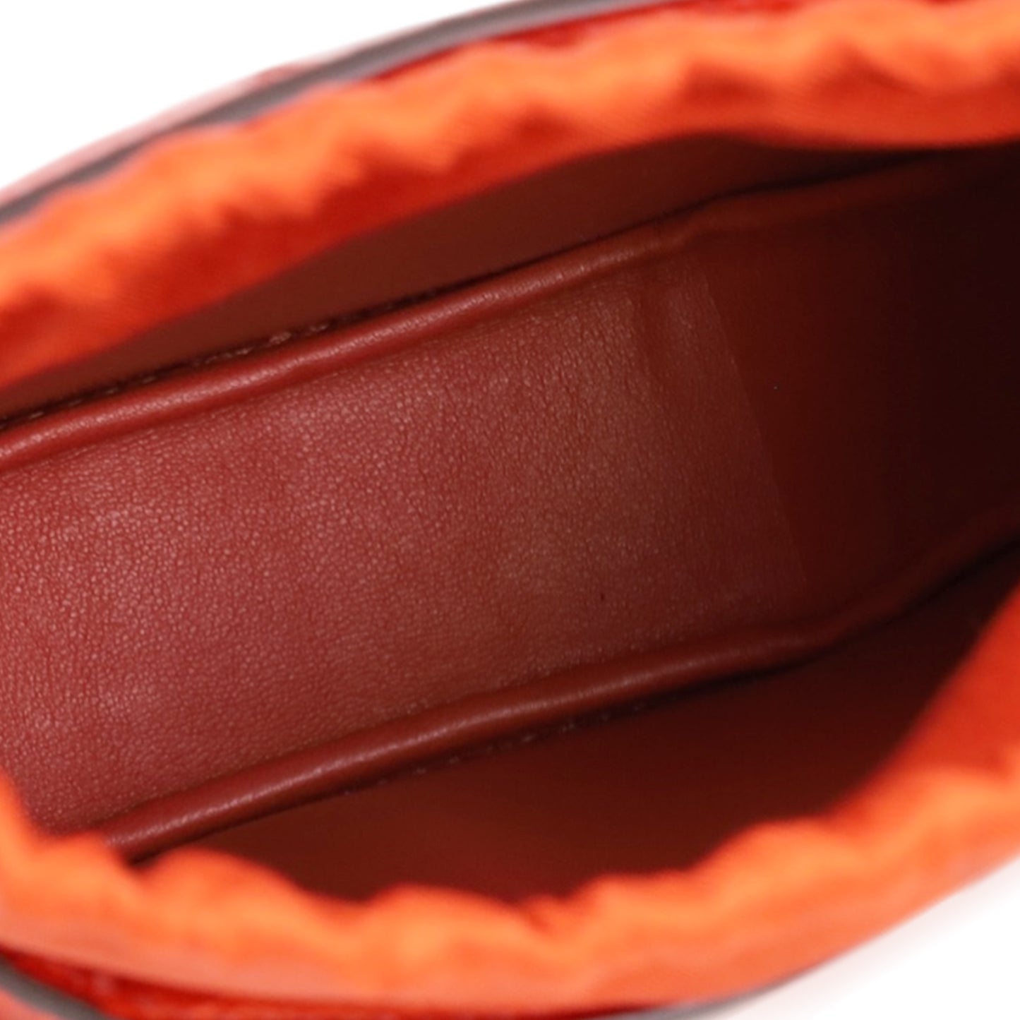 POUDRIER Alligator Geranium GP T engraved
