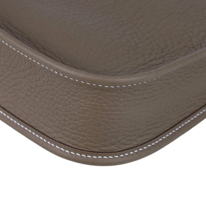 Evelyn TPM Torillon Clemence Etoupe GP K engraved