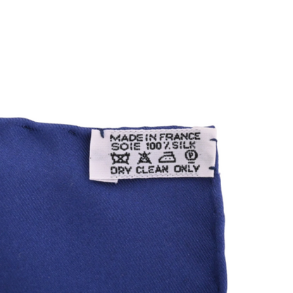 カレ90　THE ALFEE AUBE LIBRE COMME L`ANGE　シルク　マルチカラー