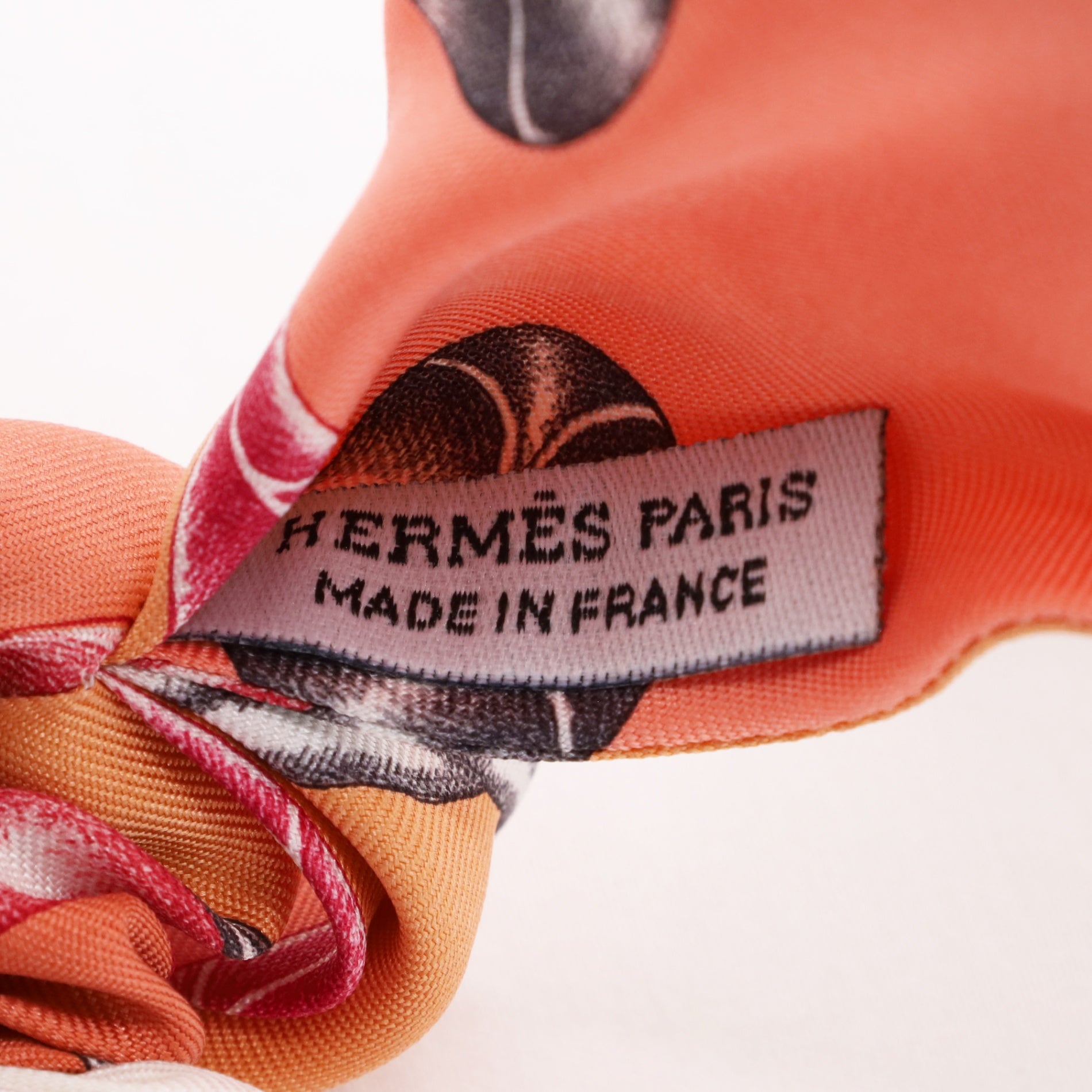 HERMES シュシュベッラ ロープ・デュ・ソワール シルク オレンジ – LALÙE