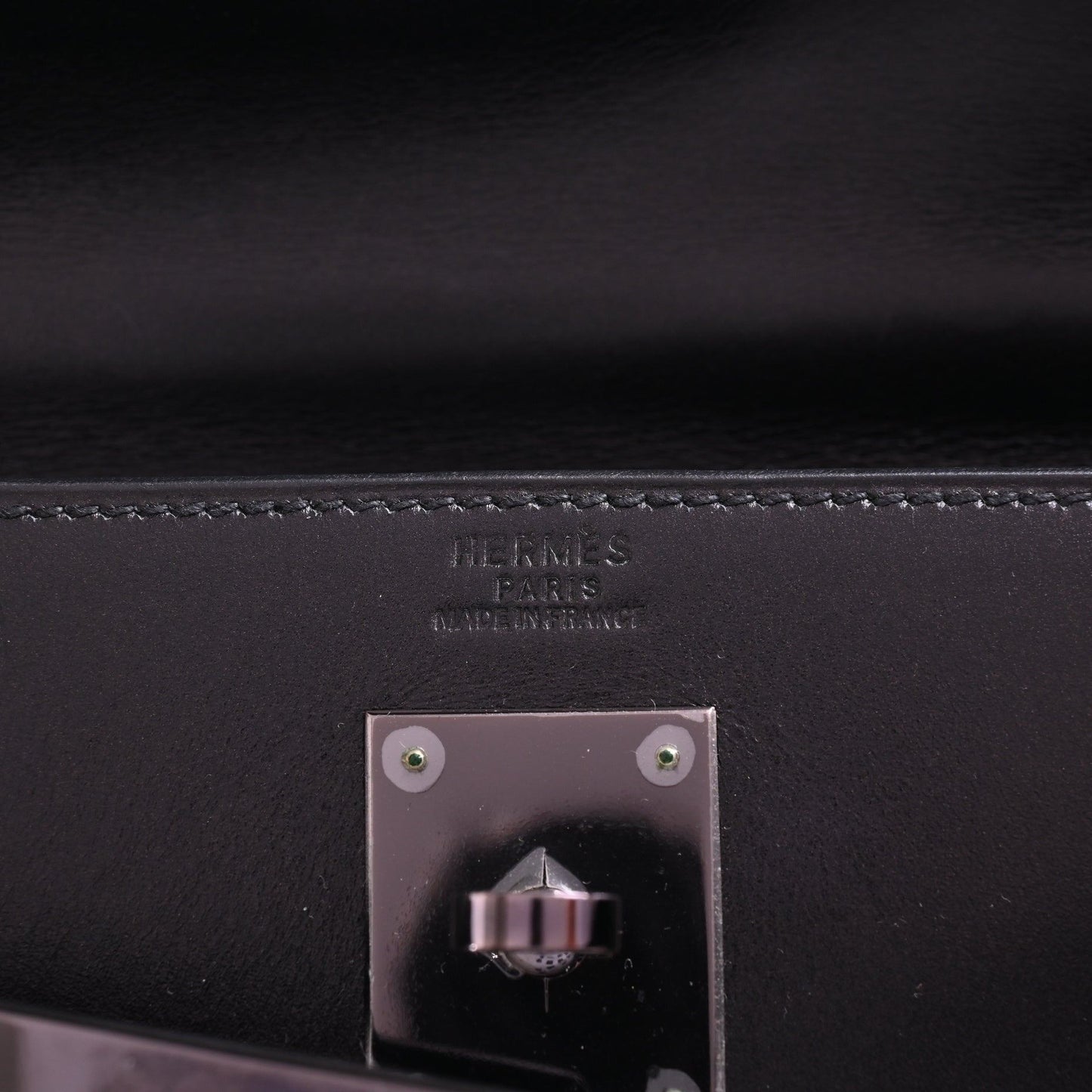 Kelly 32 Box Moonlight Black Ruthenium Metal Fittings □D Engraved