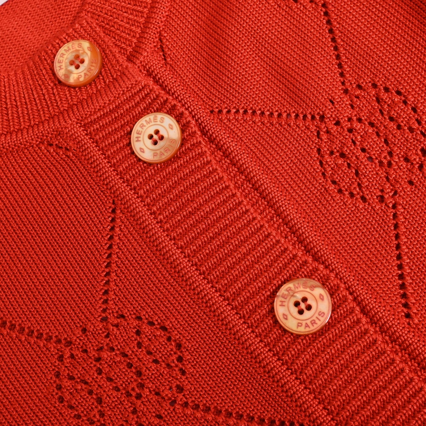 カーディガン　マイクロHリフト　レーヨン　レッド　38