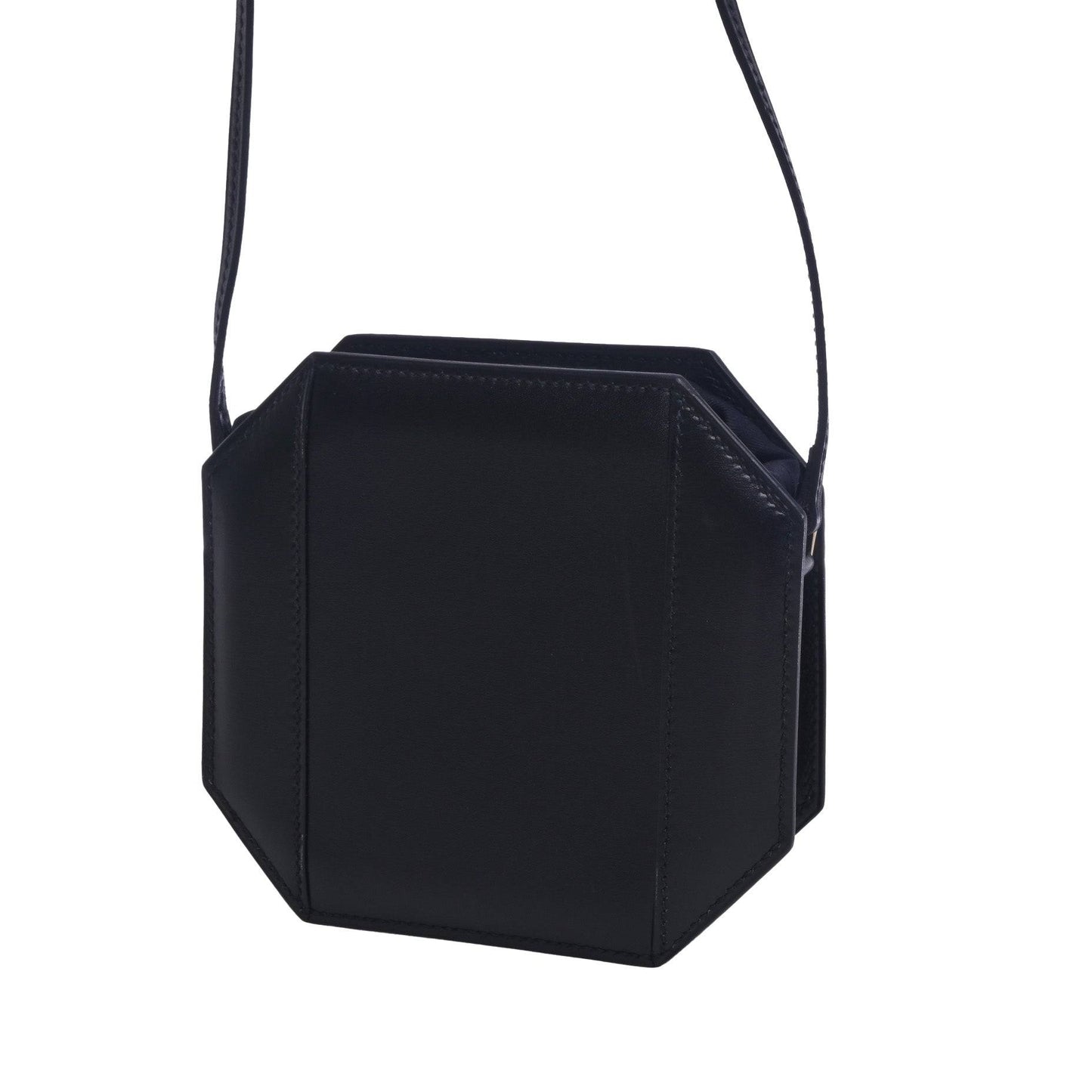 POUDRIER　ボックスカーフ　ブラック　GP　□R刻印