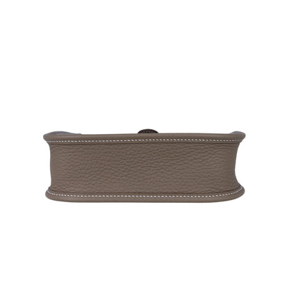 Evelyn TPM Torillon Clemence Etoupe GP K engraved