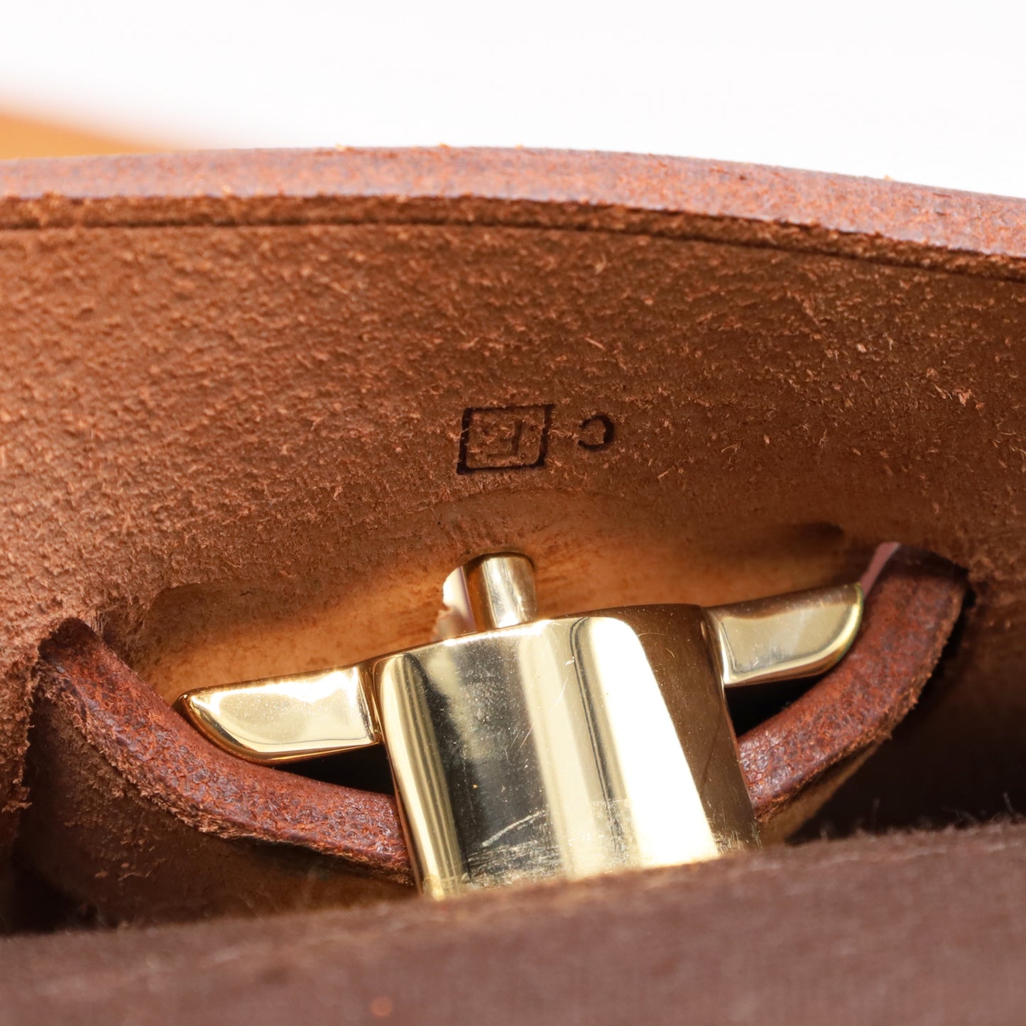 エールバッグ31PM　ヴィブラート　ヴァッシュ　ブラウン　GP　□F刻印