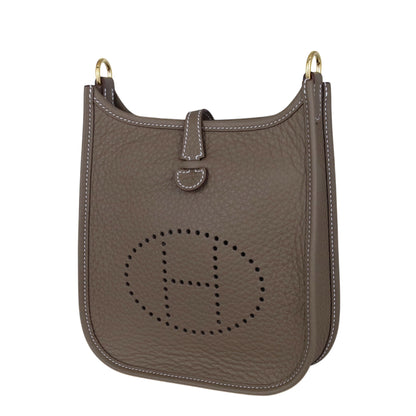 Evelyn TPM Torillon Clemence Etoupe GP K engraved