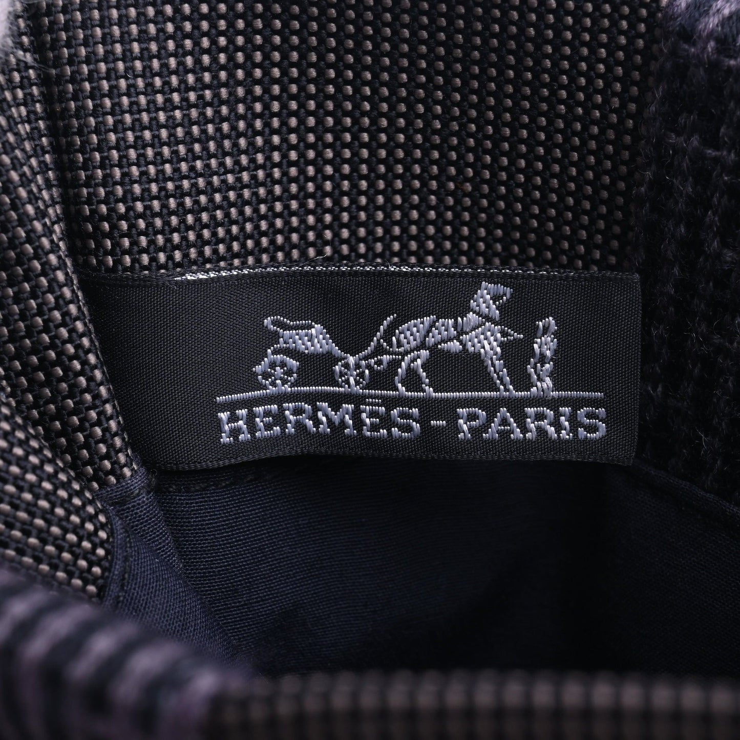 エールラインポシェット　ナイロン　グレー