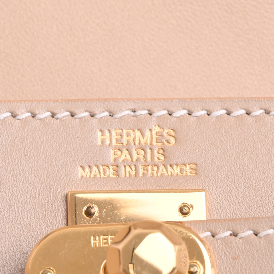 HERMES ケリークラッチ　ボックスカーフ　ベージュ　GP　□D刻印