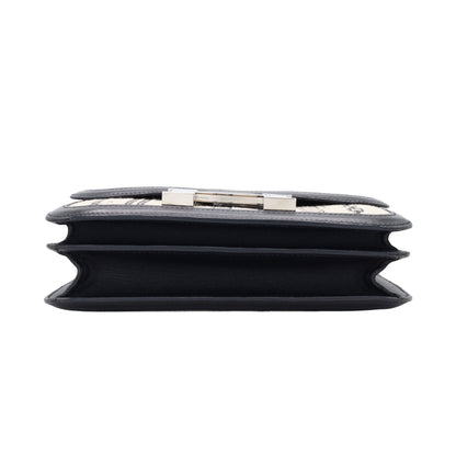 Constance 24 Deschene Toile de Camp Vaux Swift Black SS CStamp