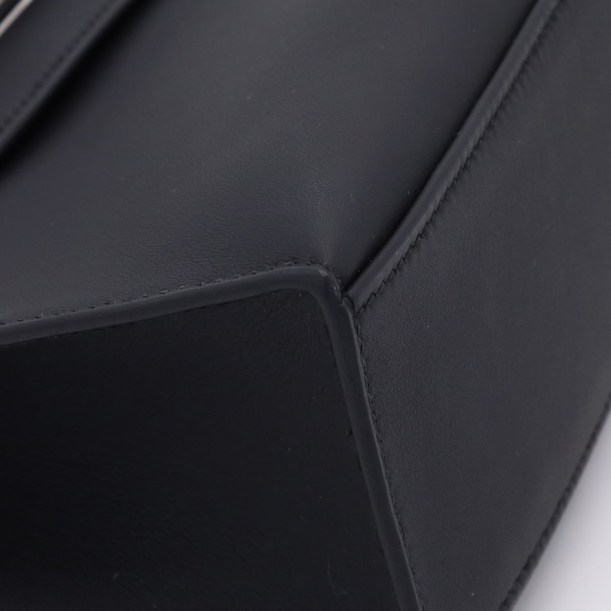 Pochette KellyVeauSwift 黑色 SS KStamp