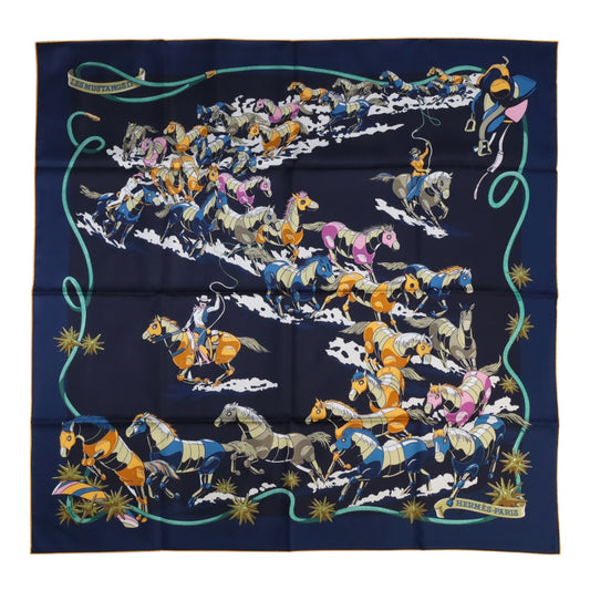 カレ90　ダブルフェイス　野生馬Ⅱ　シルク　ネイビー