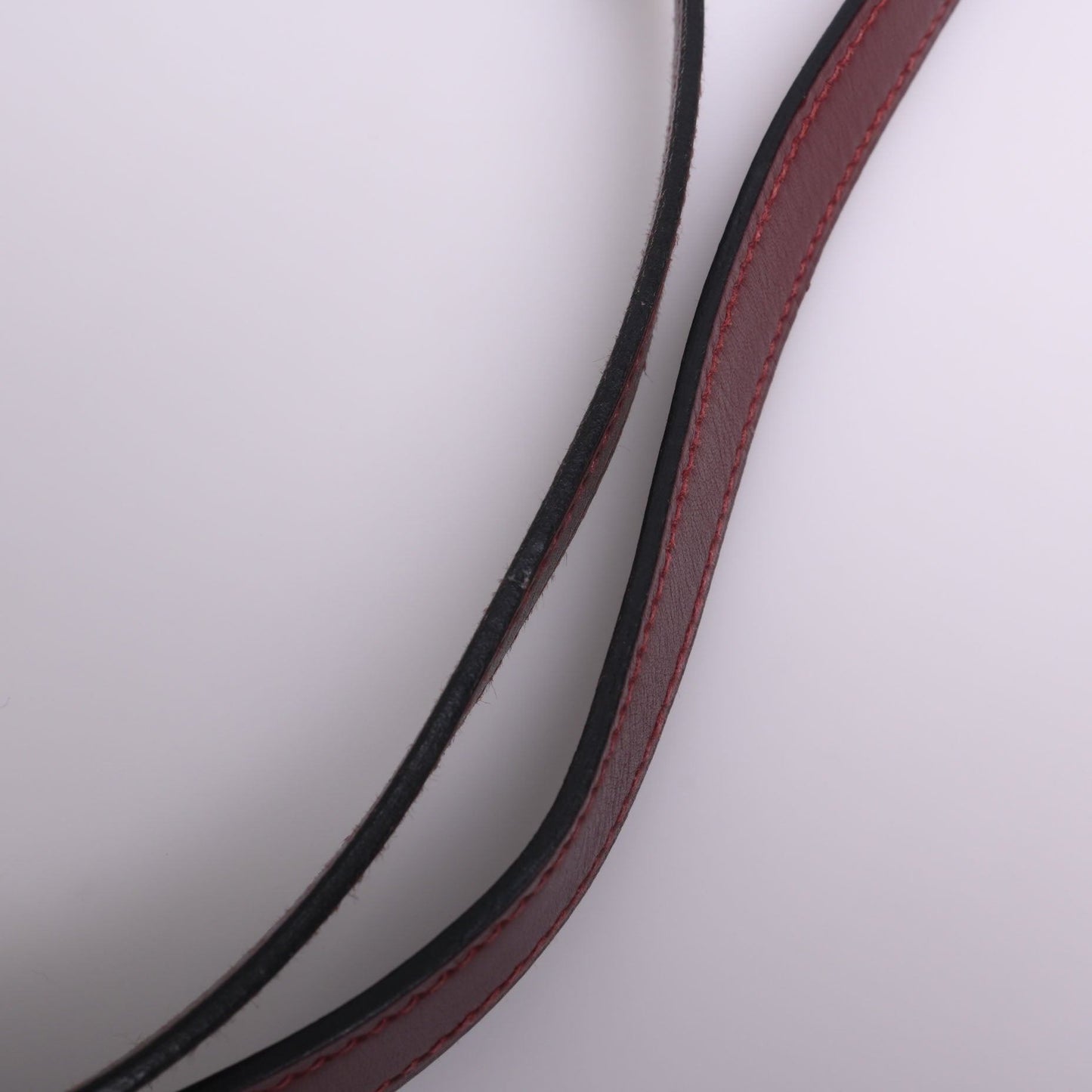 ヴィンテージショルダーバッグ　ボックスカーフ　ルージュアッシュ　GP　〇O刻印