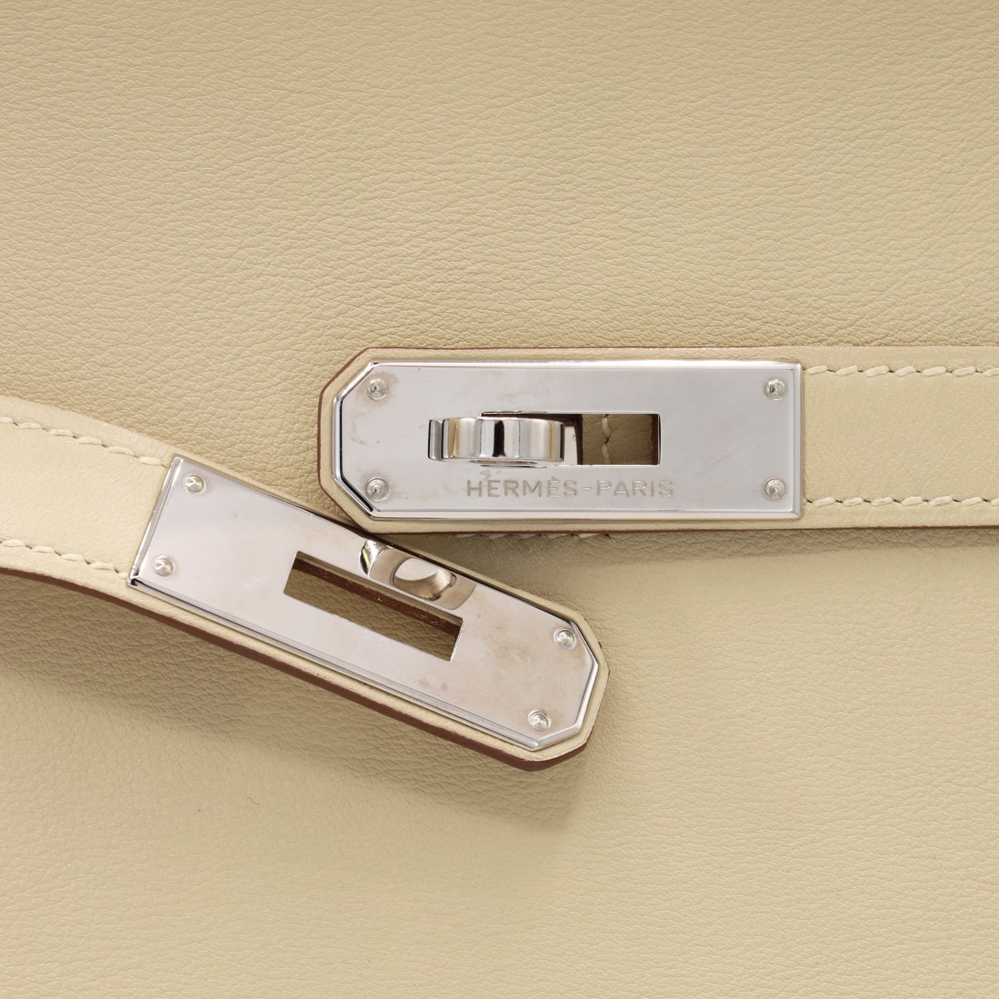 ジプシエール　ヴォースイフト　ベージュ　SS　□N刻印