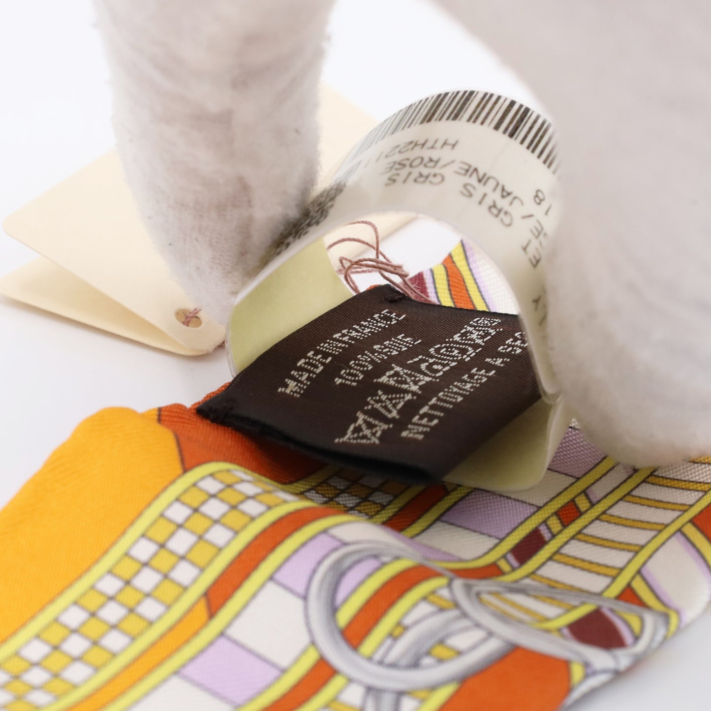 ツイリー　馬鞍トチャーム　シルク　オレンジ