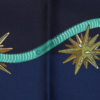 カレ90　ダブルフェイス　野生馬Ⅱ　シルク　ネイビー