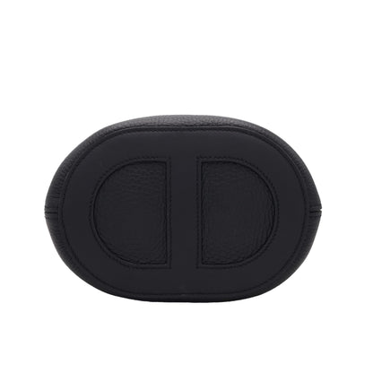 In the Loop 18 Taurillon Clemence Black SS BStamp