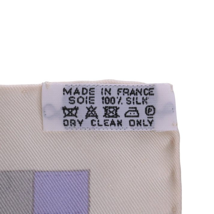 カレ90　BOLDUC AU CARRE　シルク　ホワイト