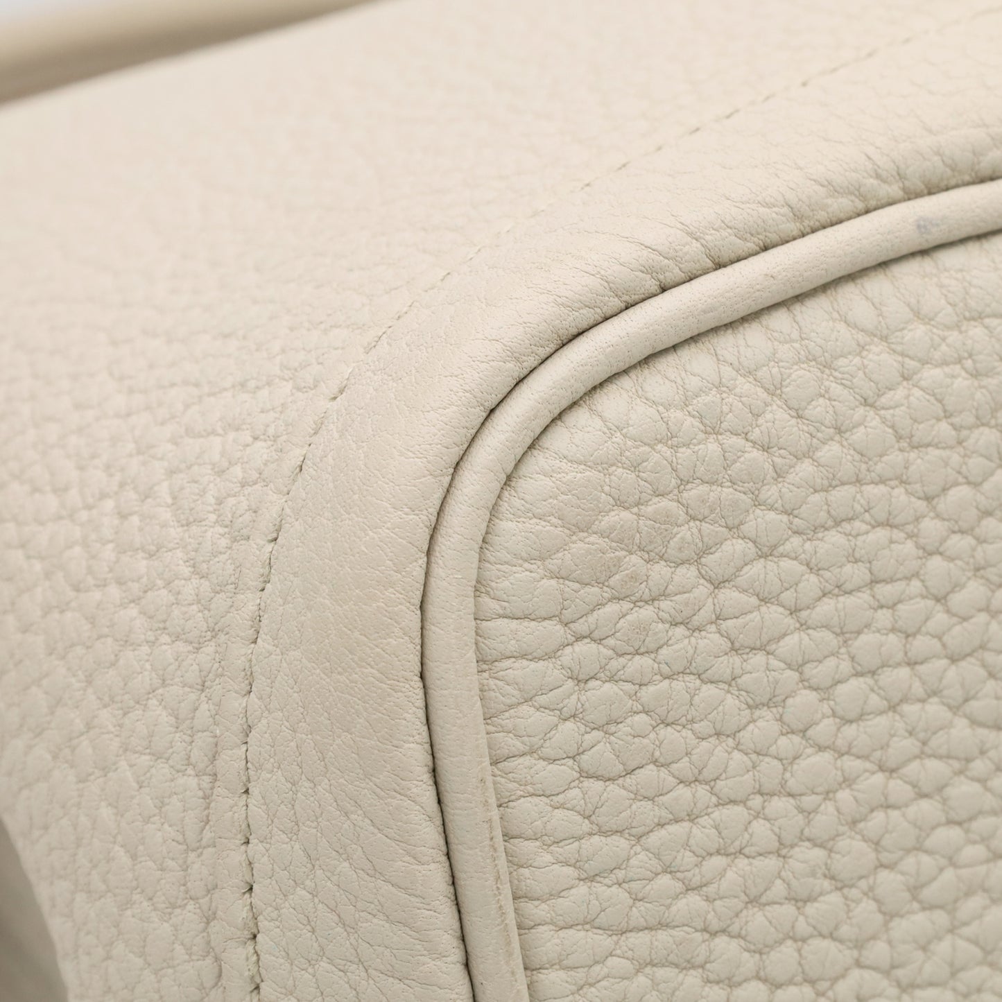 Garden Party TPM Negonda Beton SS C engraved