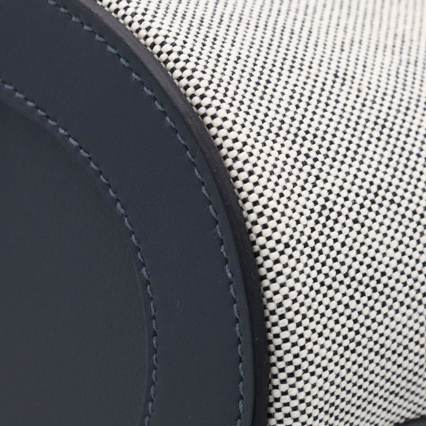 インザループ　トワルアッシュ　ヴォースイフト　グリミスティ　SS　W刻印