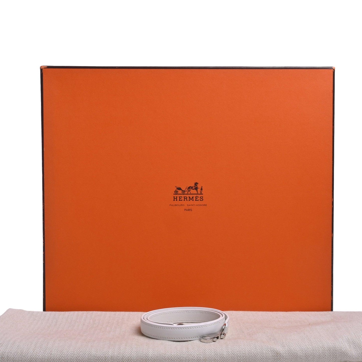 Kelly 28 Voor Swift Toile Ash White □K engraved