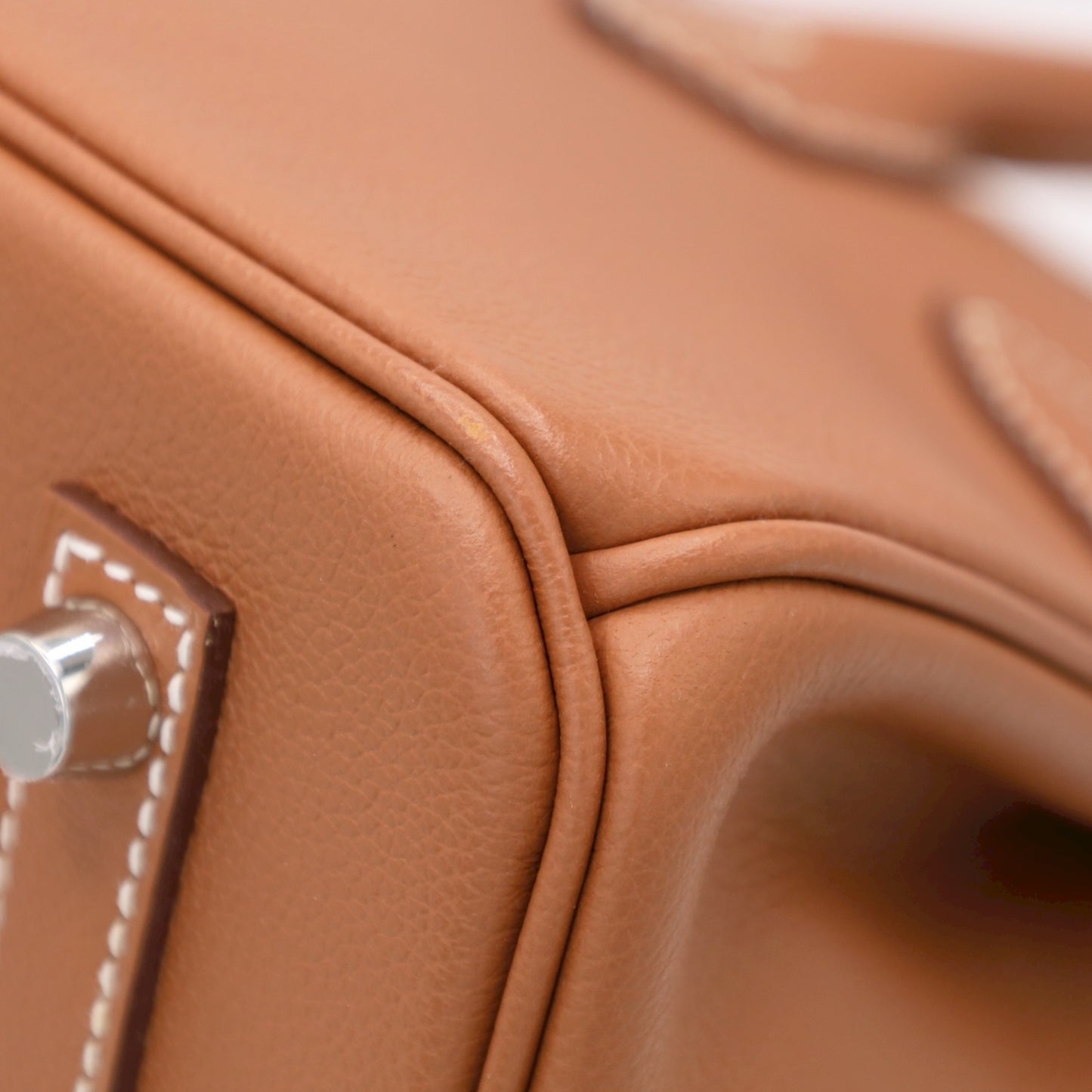 Birkin 肩带灯 29 Voever 颜色金色 SS W 雕刻