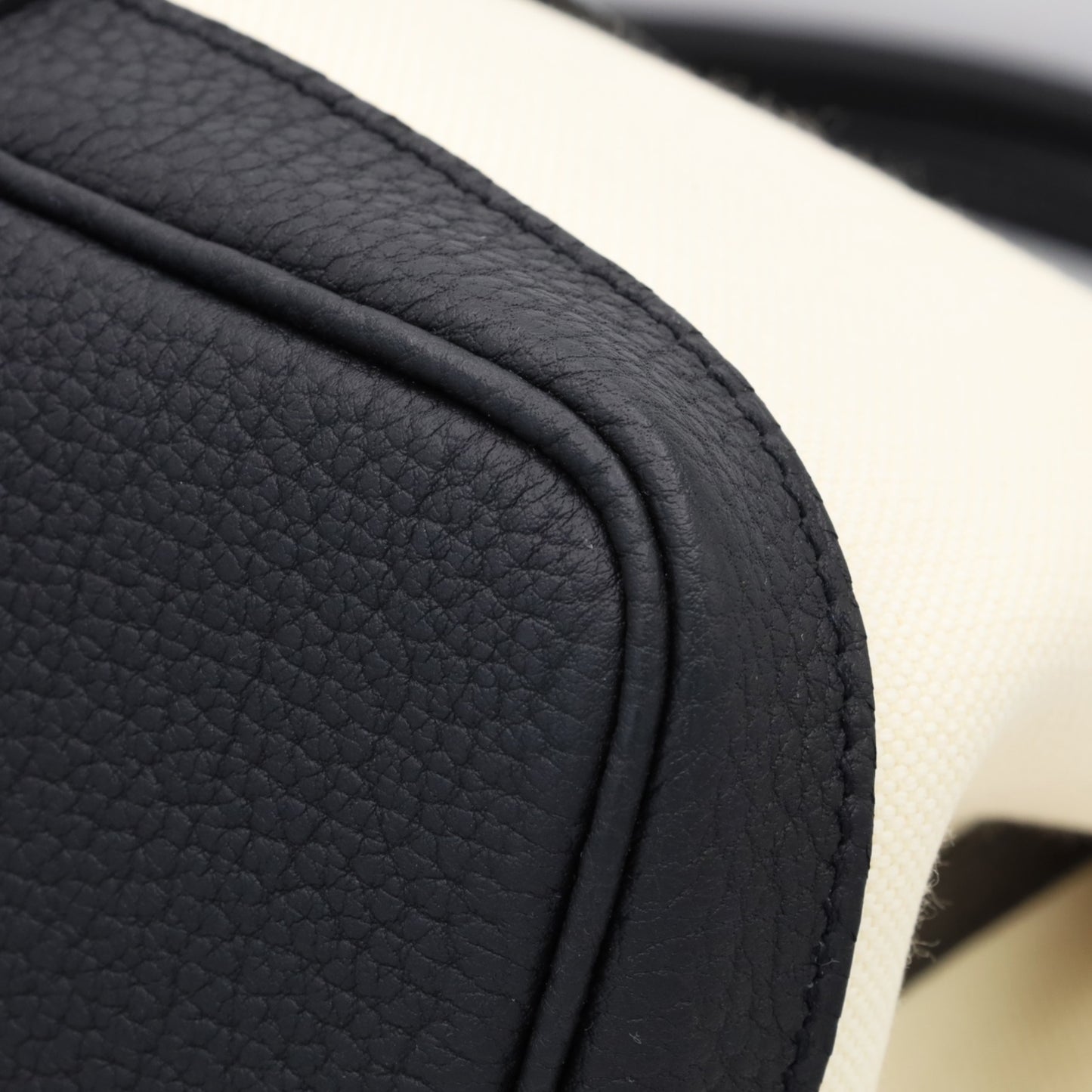 ガーデンパーティTPM　トワルオフィシエ　ネゴンダ　バニラ　ブラック　SS　W刻印