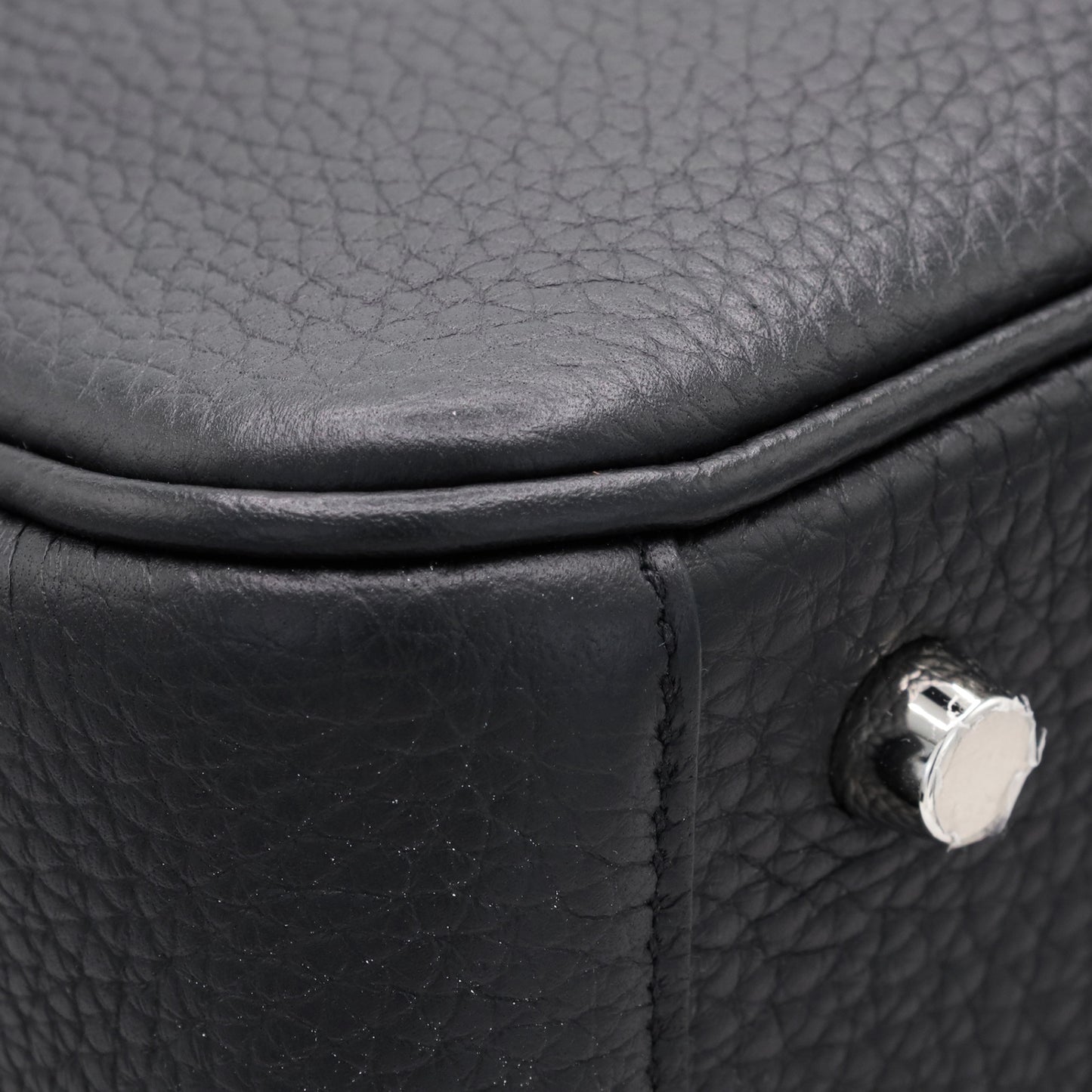 Lindy 26 Taurillon Clemence Black SS B stamp