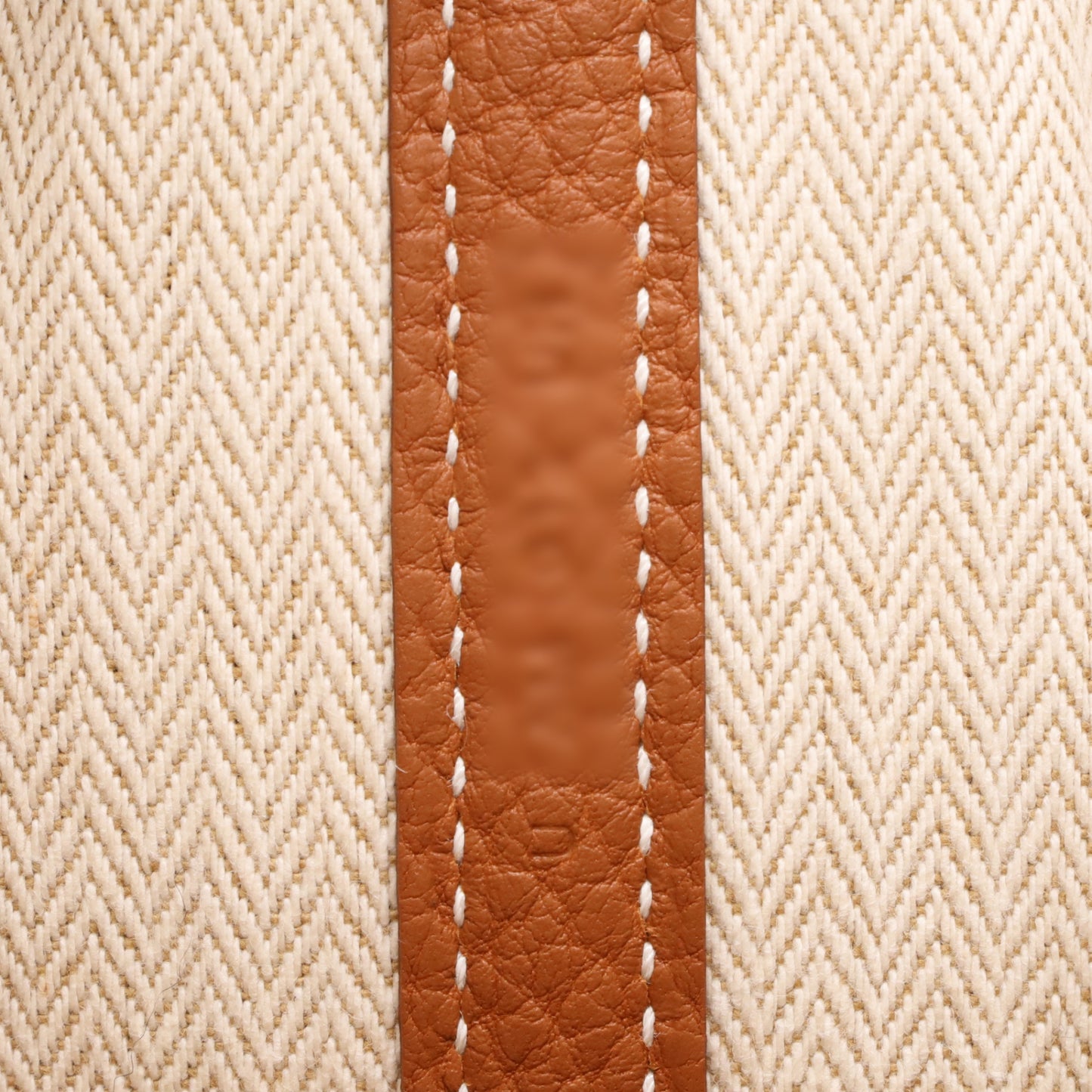 Garden Party TPM Negonda Gold SS U engraved