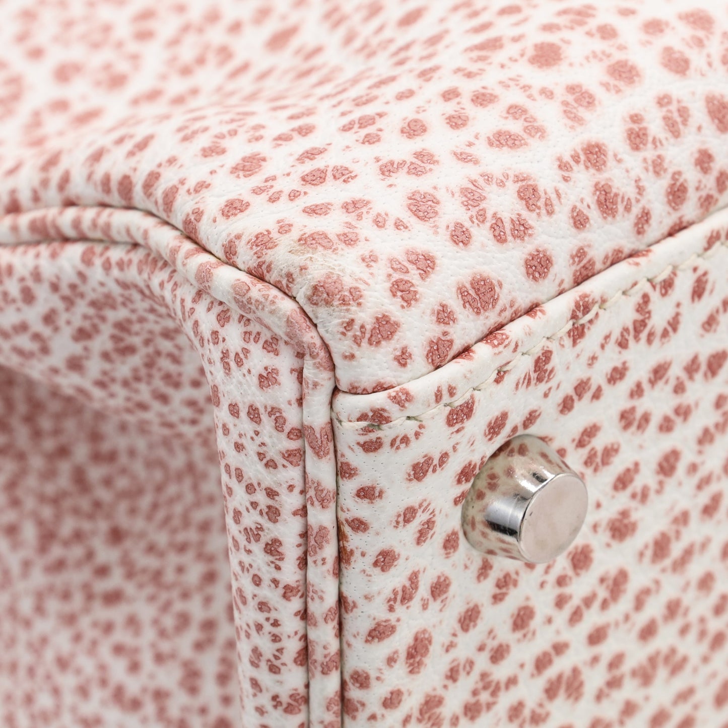 Kelly 32 Buffle Skipper - Pink Dalmatia SS □E stamp