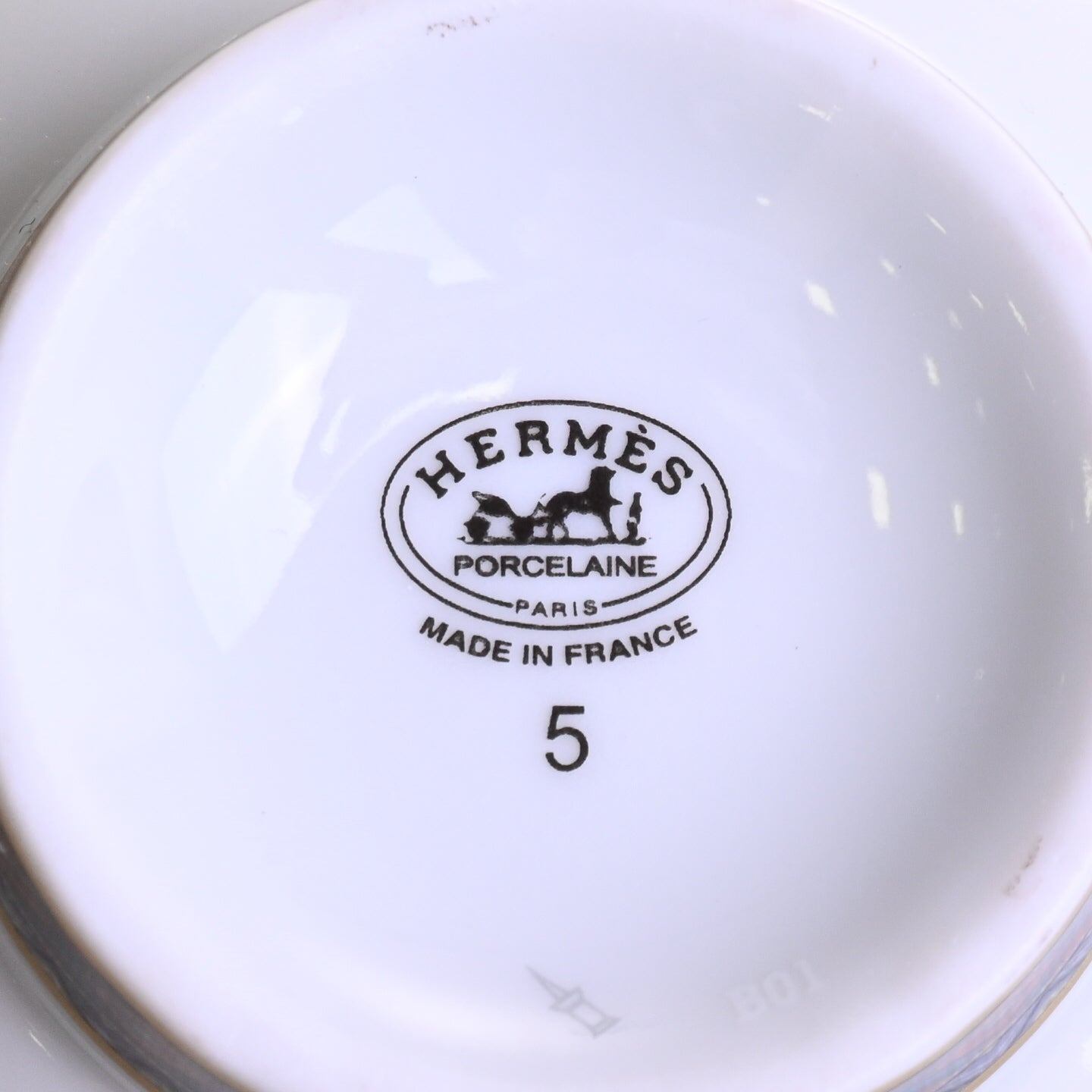 シュバルドリアン　NO.6　ティーカップ＆ソーサ―　ペア　マルチカラー