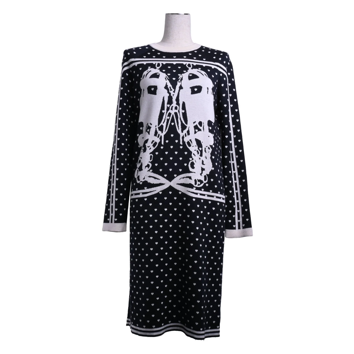 ニットワンピース　式典用馬勒　カシミヤ　ブラック　ホワイト　34