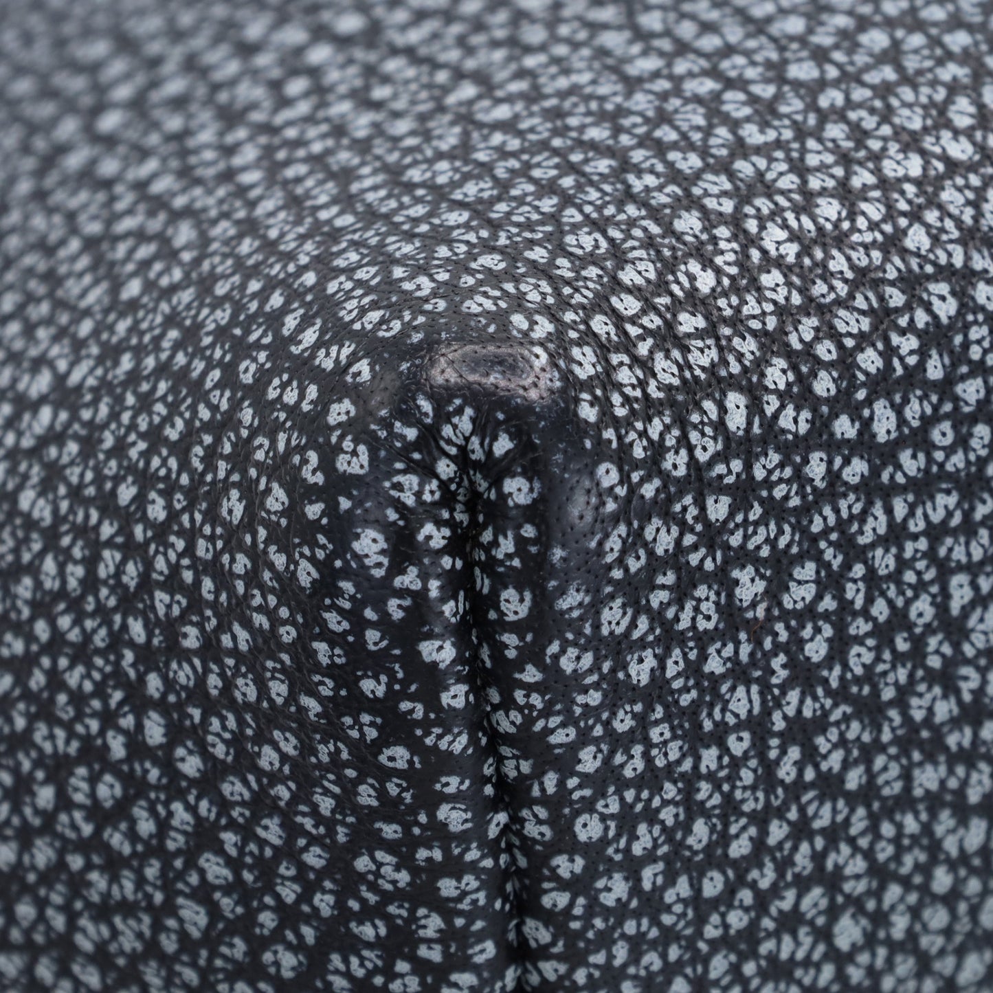 ベルランゴPM　ダルメシアン　ブッフルスキッパ―　ブラック　SS　□G刻印